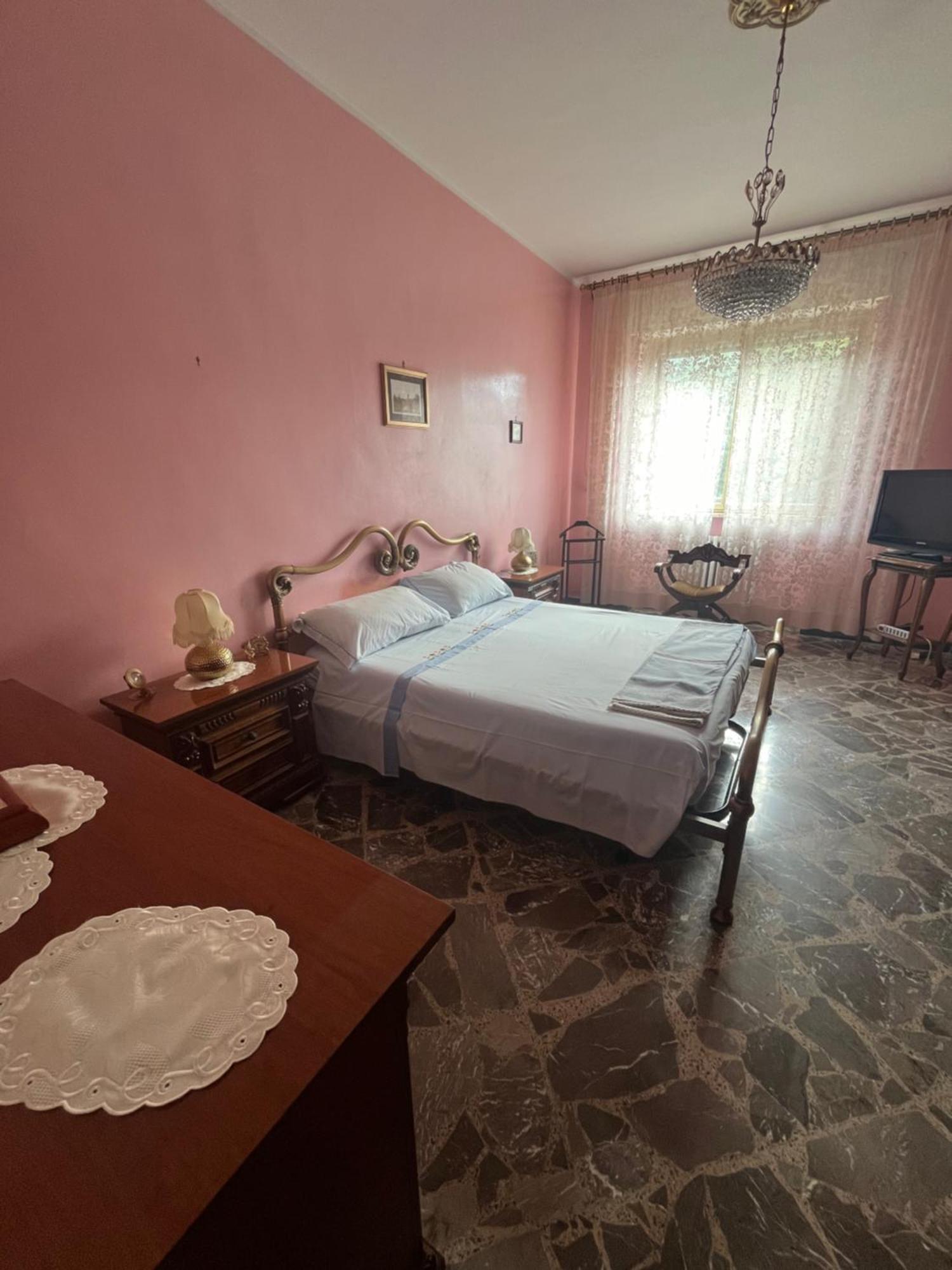 La Casa Di Anna Lägenhet Brindisi Exteriör bild